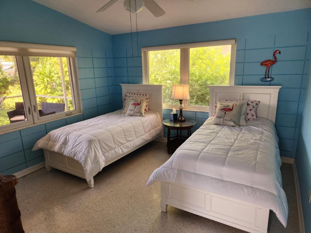 The Butterfly Cottage ماراثون المظهر الخارجي الصورة