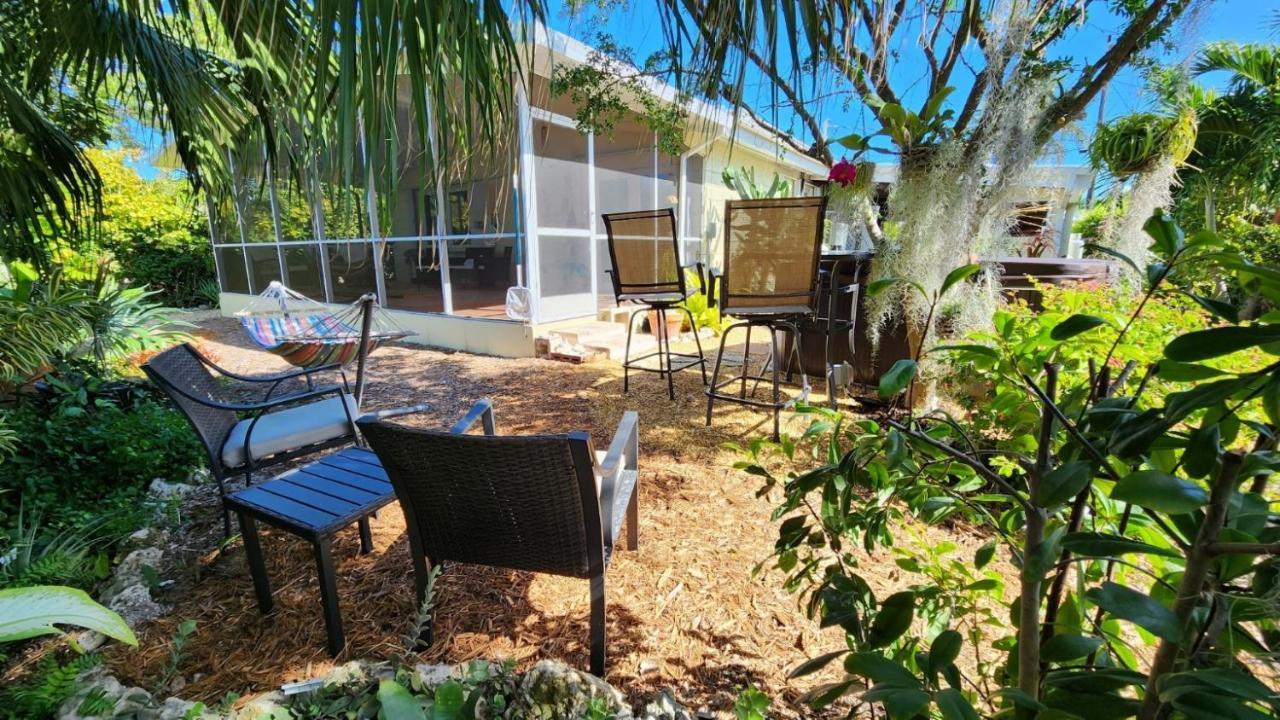 The Butterfly Cottage ماراثون المظهر الخارجي الصورة